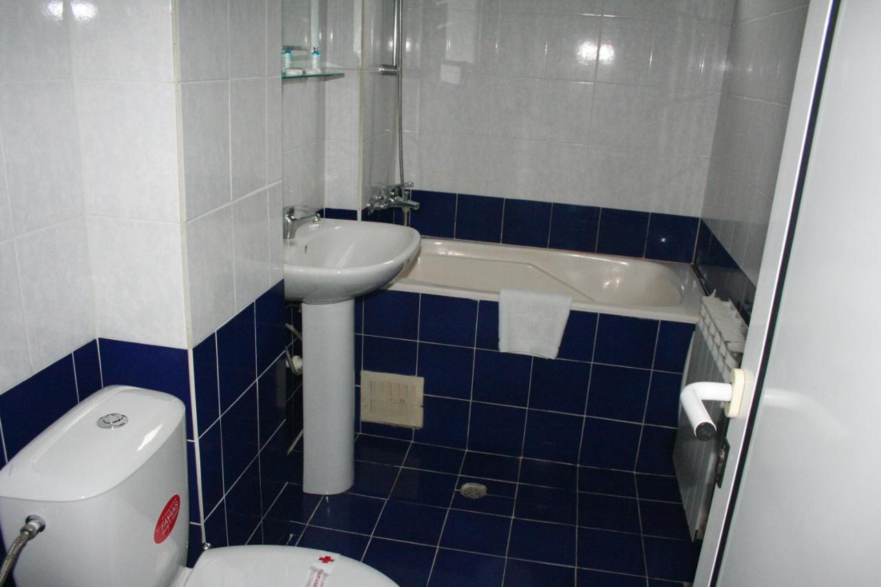Hotel Noy Golden Sands Bagian luar foto