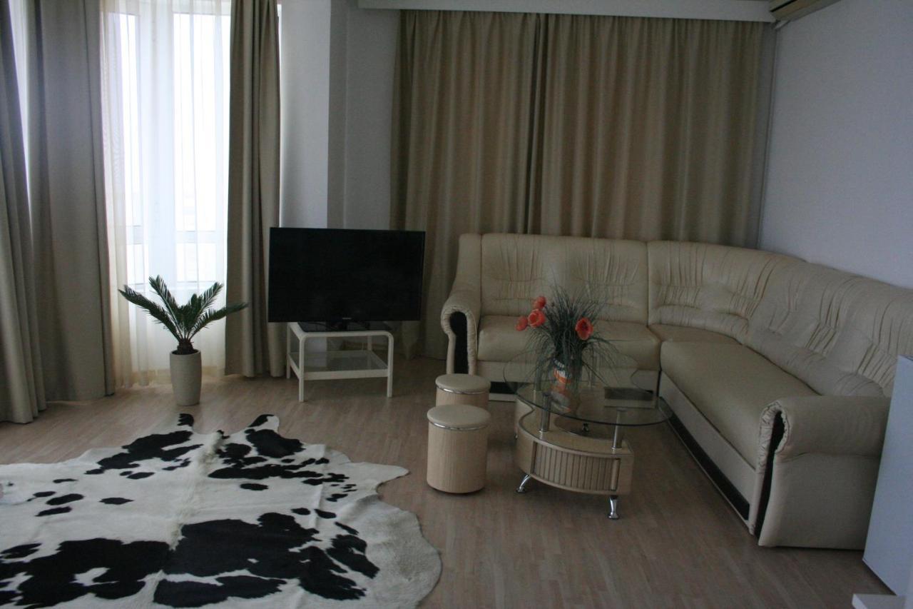 Hotel Noy Golden Sands Bagian luar foto